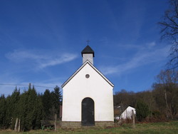 Die Kapelle von St. Johann im Kylltal am Johanneshof